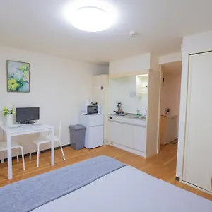Apartment Charming In The Heart Of Okubo 丶steps To Metro And Convenient Travel! Eos11, Tokyo